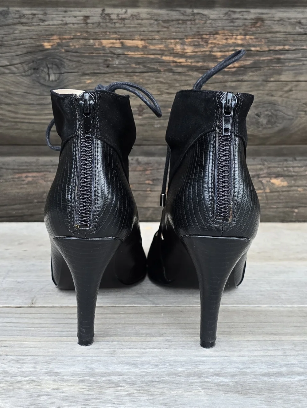 Nine West Stiletto Y2K Glam Revival Caged Lace Up Stiletto Bootie 8.5M